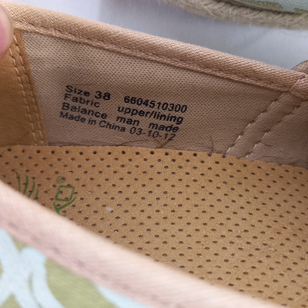 Dansko clogs - Picture 5 of 8
